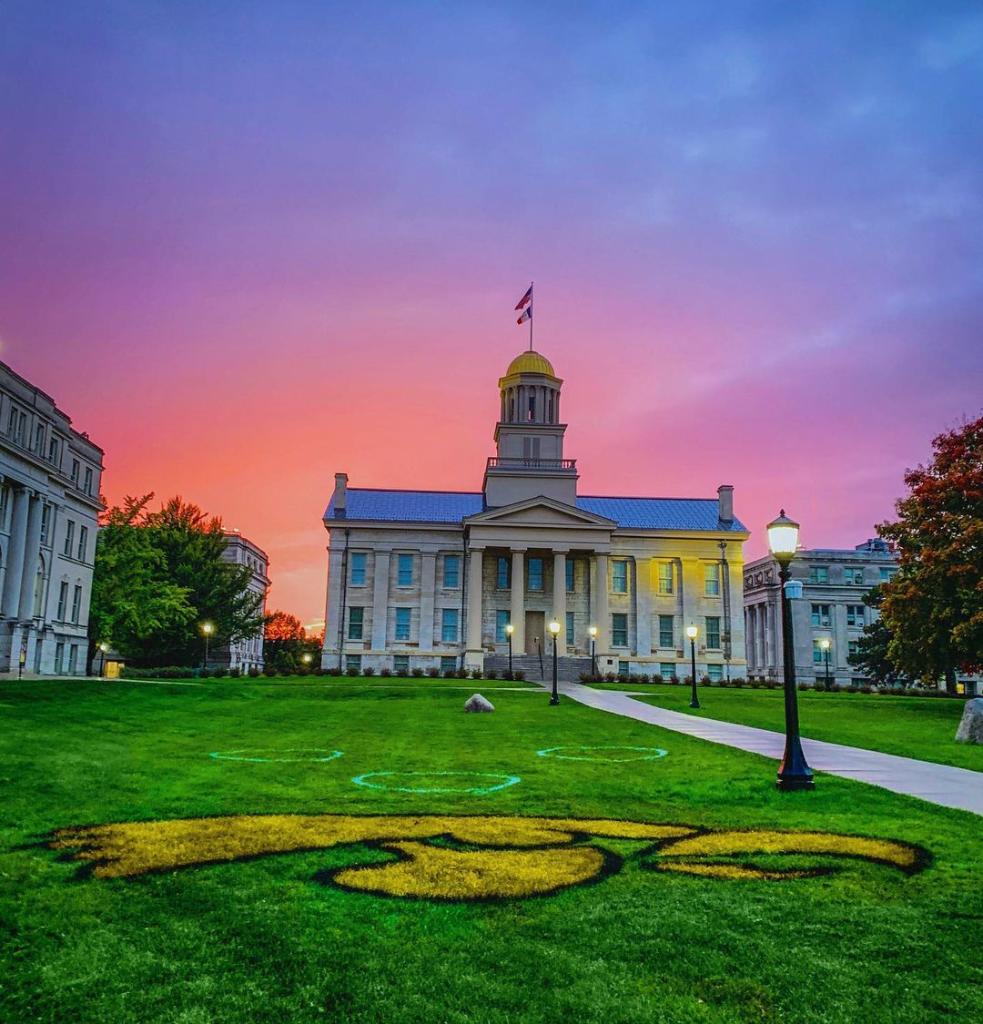 Capitol-Iowa-City.jpg